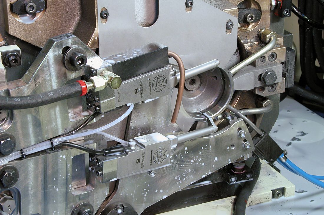 Post Process Measuring Systems Post Process Measurement on Internal Cylindrical Grinder | Marposs